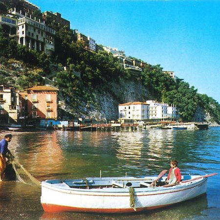 Il Borgo Antico Sorrento Sea View Daire Dış mekan fotoğraf