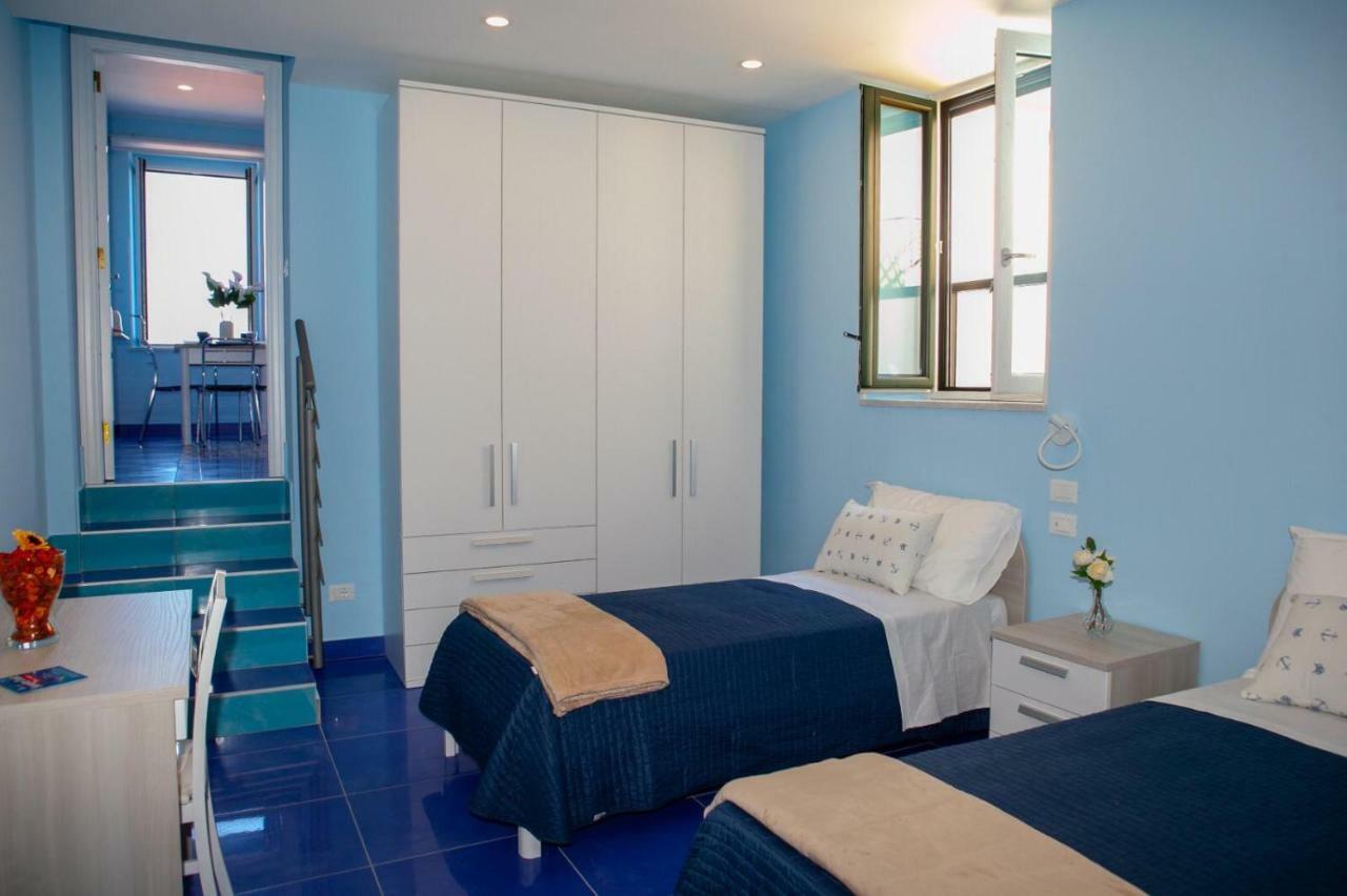 Il Borgo Antico Sorrento Sea View Daire Dış mekan fotoğraf