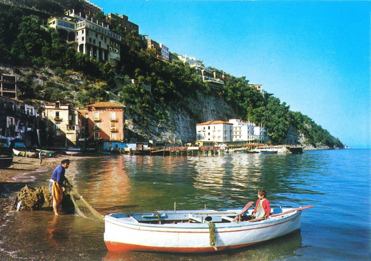 Il Borgo Antico Sorrento Sea View Daire Dış mekan fotoğraf